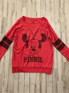 Minnie Mouse Graphic Tee Women's Medium